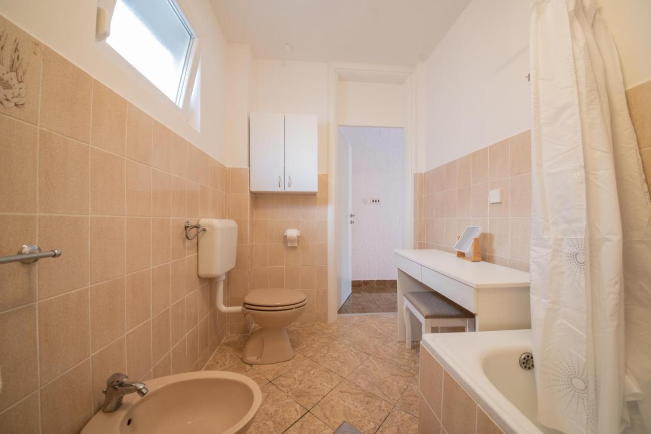 Apartman Bozica Vir Εξωτερικό φωτογραφία